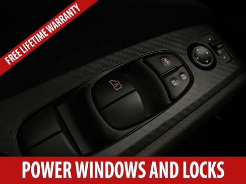 Used 2025 Nissan Altima 2.5 S FWD image 7