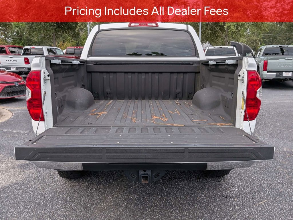 Used 2021 Toyota Tundra SR5 w/ SR5 Upgrade Package AWD/4WD image 14