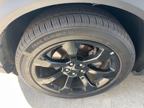 Certified 2023 Ford Explorer ST-Line w/ Class IV Trailer Tow Package image 8