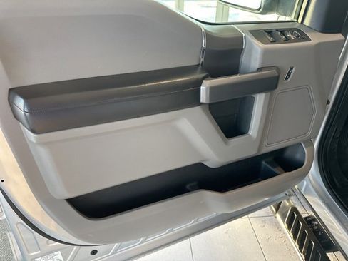 Used 2015 Ford F150 XLT w/ Equipment Group 301A Mid image 13