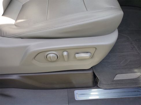 Used 2020 GMC Sierra 1500 SLT w/ SLT Premium Plus Package image 34