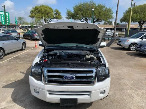 Used 2014 Ford Expedition Limited RWD image 22