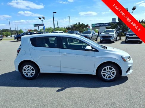 Used 2020 Chevrolet Sonic LT FWD image 6