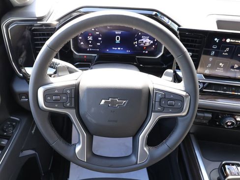 New 2026 Chevrolet Silverado 1500 LT Trail Boss w/ Convenience Package II AWD/4WD image 17