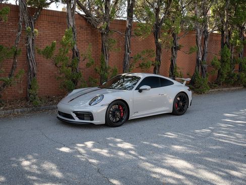 Used 2023 Porsche 911 Carrera GTS RWD image 6