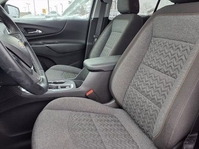 Used 2023 Chevrolet Equinox LT