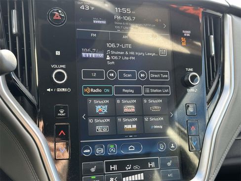 Used 2023 Subaru Outback Premium image 33