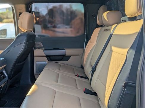 Used 2023 Ford F250 Lariat w/ Lariat Ultimate Package image 29