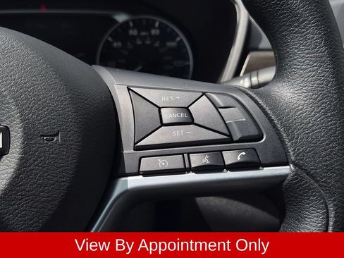 Used 2025 Nissan Altima 2.5 SV FWD image 15