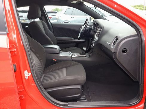 Used 2023 Dodge Charger SXT RWD image 21