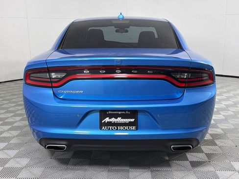 Used 2023 Dodge Charger SXT RWD image 6