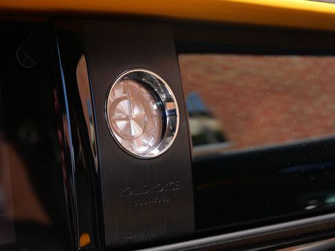 Used 2022 Rolls-Royce Ghost AWD/4WD image 14