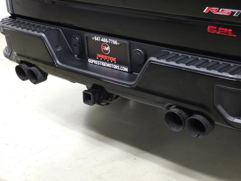 Used 2020 Chevrolet Silverado 1500 RST AWD/4WD image 10