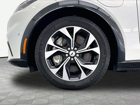 Certified 2023 Ford Mustang Mach-E Premium AWD/4WD image 9