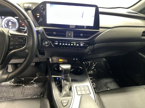 Used 2023 Lexus UX 250h AWD w/ Accessory Package (Z2) image 30