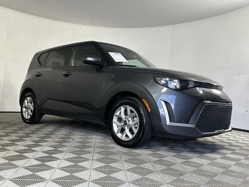 Used 2024 Kia Soul LX w/ Option Group 015 image 1