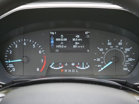 Certified 2022 Ford Escape SE w/ SE Sport Appearance Package image 8