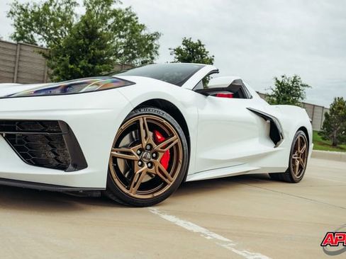 Used 2023 Chevrolet Corvette Stingray Preferred Conv w/ Z51 Performance Package RWD image 25