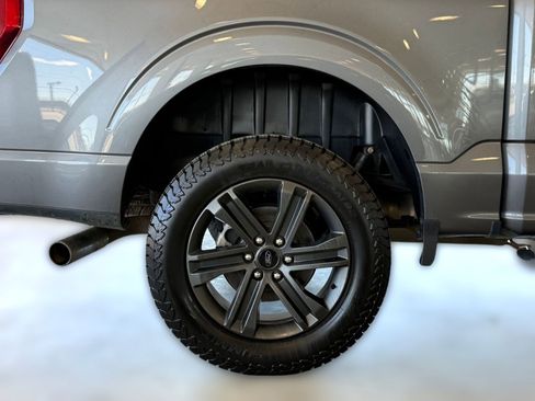 Certified 2021 Ford F150 XLT w/ Equipment Group 302A High image 12