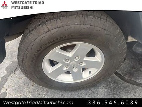 Used 2013 Jeep Wrangler Sport image 9