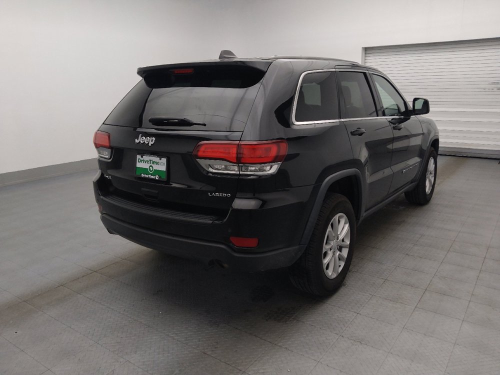 Used 2022 Jeep Grand Cherokee Laredo E AWD/4WD image 9