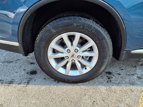 Used 2024 Dodge Durango SXT image 34