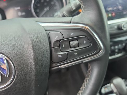 Used 2022 Buick Encore GX Select FWD image 22