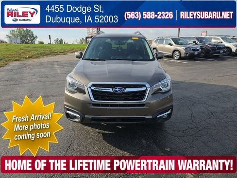 Used 2017 Subaru Forester 2.5i Touring AWD/4WD image 2