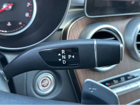 Used 2019 Mercedes-Benz C 300 Sedan image 29