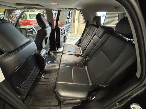 Used 2017 Toyota 4Runner Limited AWD/4WD image 53
