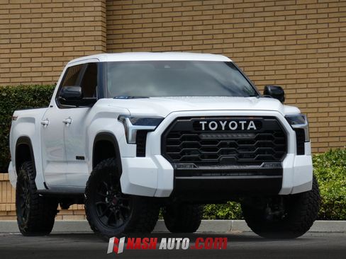 Used 2024 Toyota Tundra Limited w/ TRD Off-Road Package AWD/4WD image 8