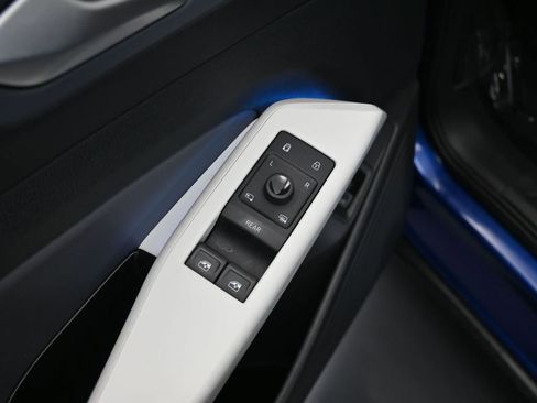 Used 2021 Volkswagen ID.4 1st Edition RWD image 13