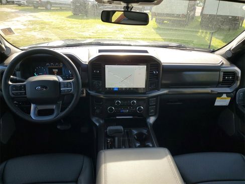 New 2025 Ford F150 Lariat w/ Equipment Group 501A Mid image 24