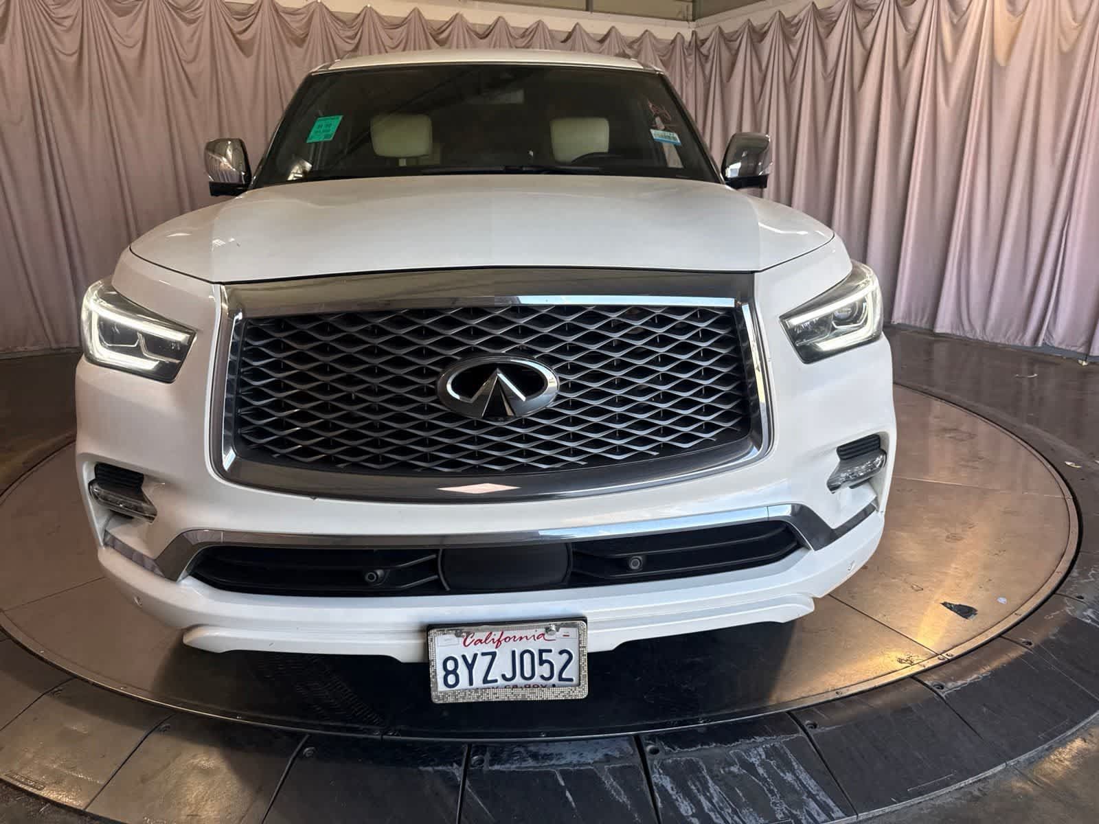 Used 2022 INFINITI QX80 Sensory w/ Cargo Package RWD image 2