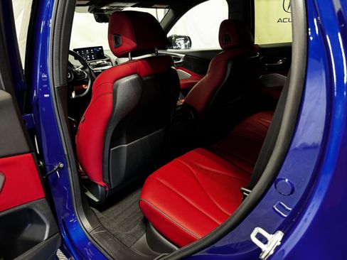 Certified 2025 Acura RDX A-Spec image 11