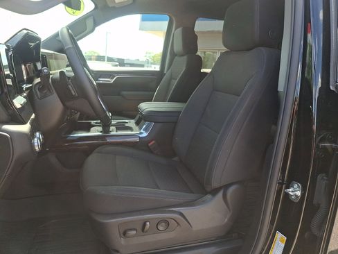 Used 2025 GMC Sierra 1500 Elevation w/ Preferred Package AWD/4WD image 13