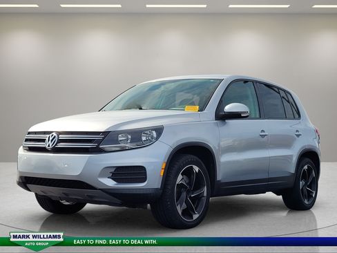 Used 2012 Volkswagen Tiguan S FWD image 8