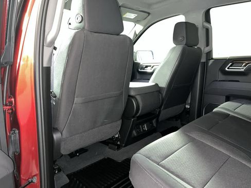 Used 2025 Chevrolet Silverado 1500 RST AWD/4WD image 25