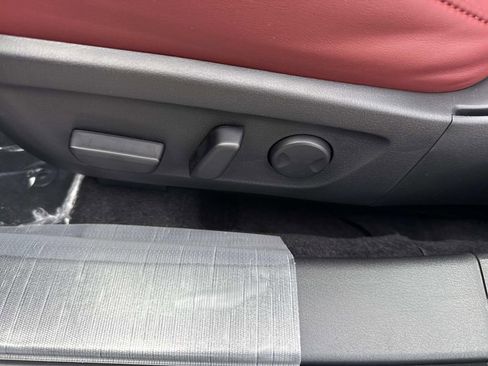 New 2026 MAZDA MAZDA3 2.5 S Hatchback w/ Premium Pkg image 28