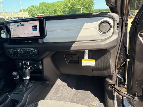 New 2026 Jeep Wrangler Unlimited Sport AWD/4WD image 25