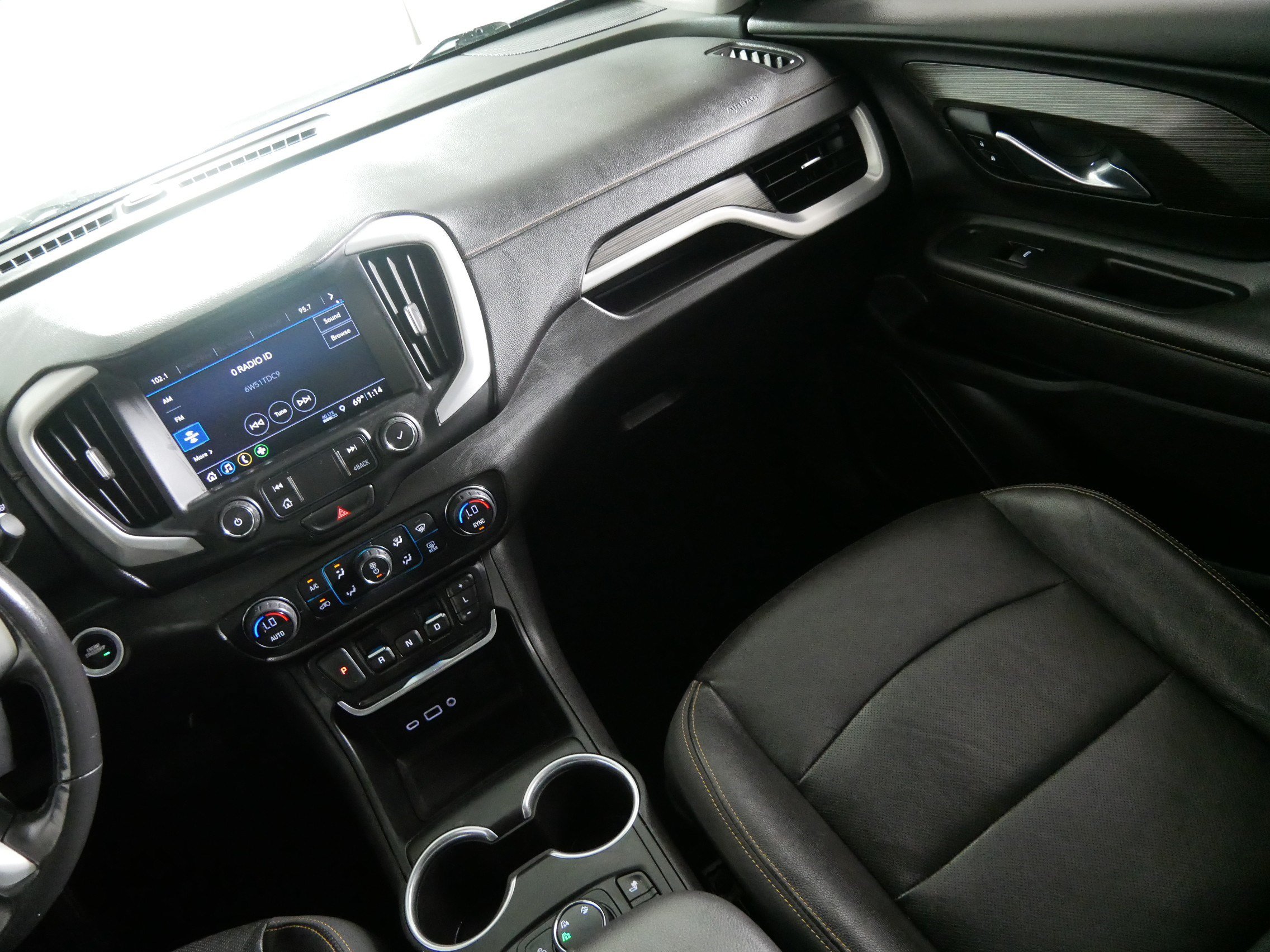 Used 2021 GMC Terrain SLT AWD/4WD image 11