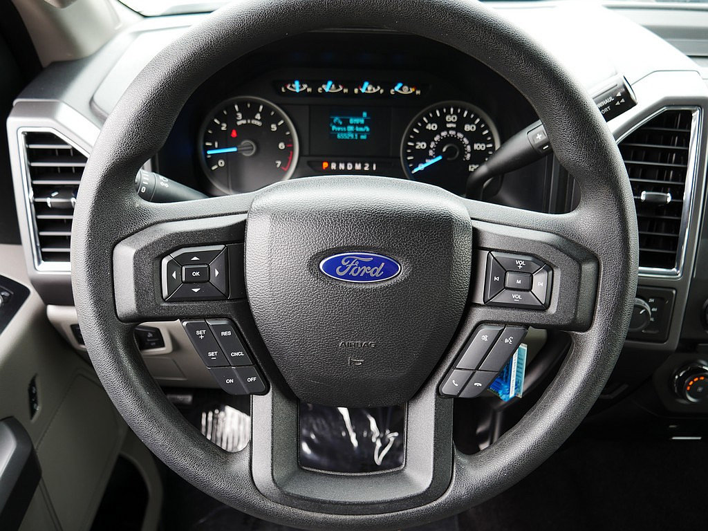 Used 2016 Ford F150 XLT AWD/4WD image 18