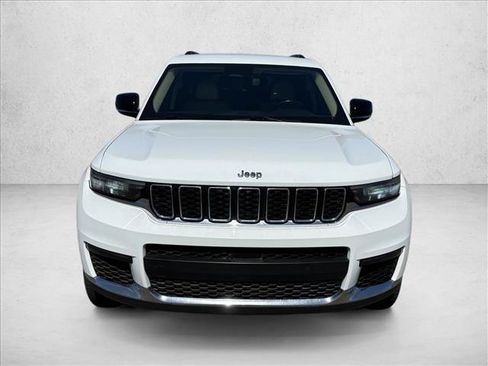Used 2021 Jeep Grand Cherokee L Limited RWD image 2