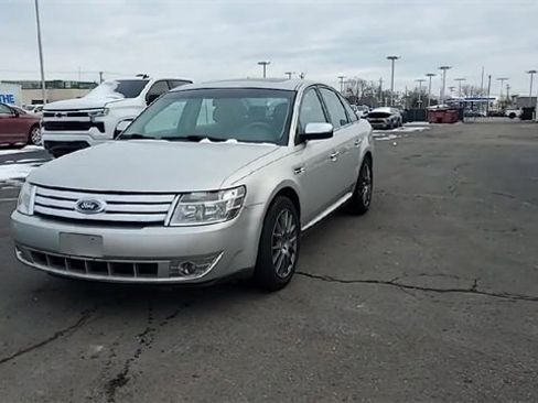 Used 2008 Ford Taurus Limited image 3