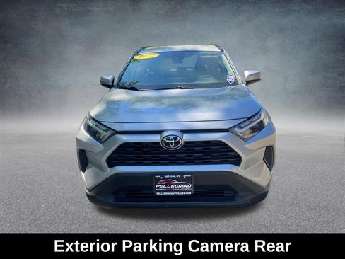 Used 2022 Toyota RAV4 XLE image 10