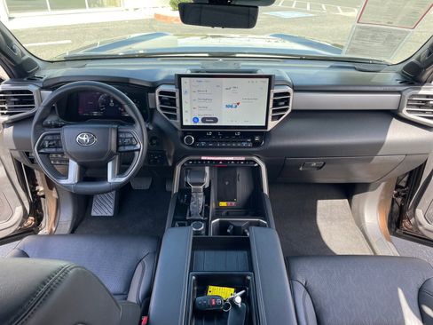 Certified 2025 Toyota Tundra Limited AWD/4WD image 20