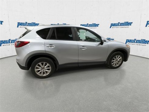 Used 2016 MAZDA CX-5 Touring image 12