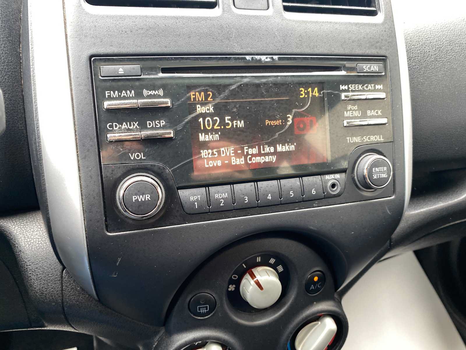 Used 2014 Nissan Versa Note SV w/ Convenience Package FWD image 17