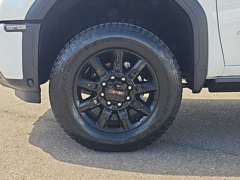 New 2026 GMC Sierra 3500 AT4 w/ AT4 Premium Plus Package AWD/4WD image 19