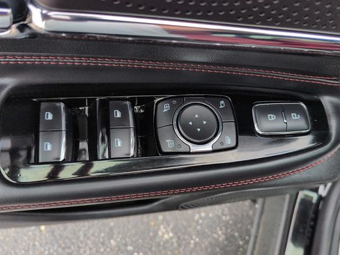 Used 2025 Lincoln Corsair Reserve AWD/4WD image 14